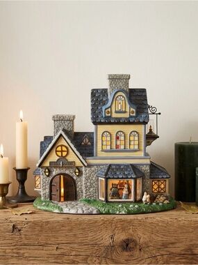 Partylite Exclusive Olde World Village #1 Candle Shoppe Home Tea Light House